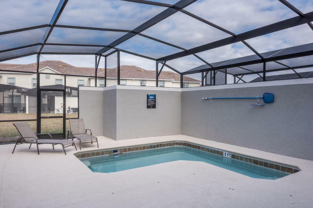 Amazing Home With A Nice Private Pool Near Disney 키시미 외부 사진